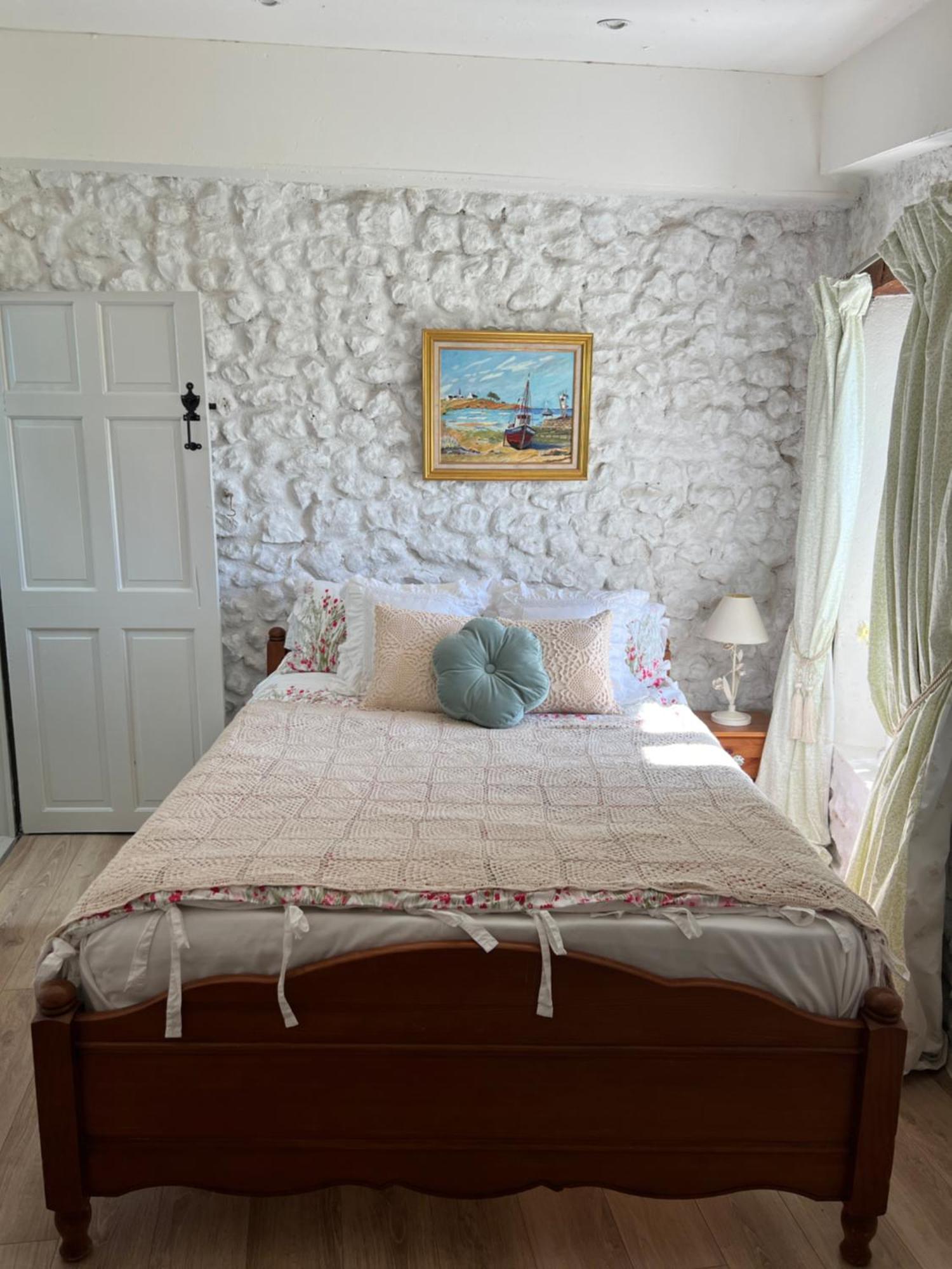 Entire Apartment With Swimming Pool Near Aubeterre Saint-Romain  Eksteriør bilde
